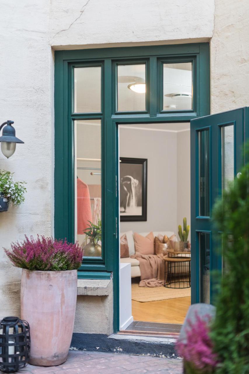 Nordic Host - City Center 2 Bed / 2 Bath - Skippergata - 3 Minutes From Station Oslo Bagian luar foto