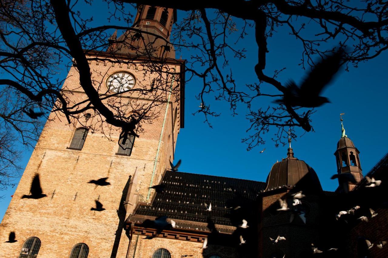 Nordic Host - City Center 2 Bed / 2 Bath - Skippergata - 3 Minutes From Station Oslo Bagian luar foto