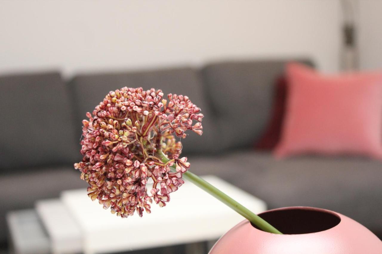 Nordic Host - City Center 2 Bed / 2 Bath - Skippergata - 3 Minutes From Station Oslo Bagian luar foto