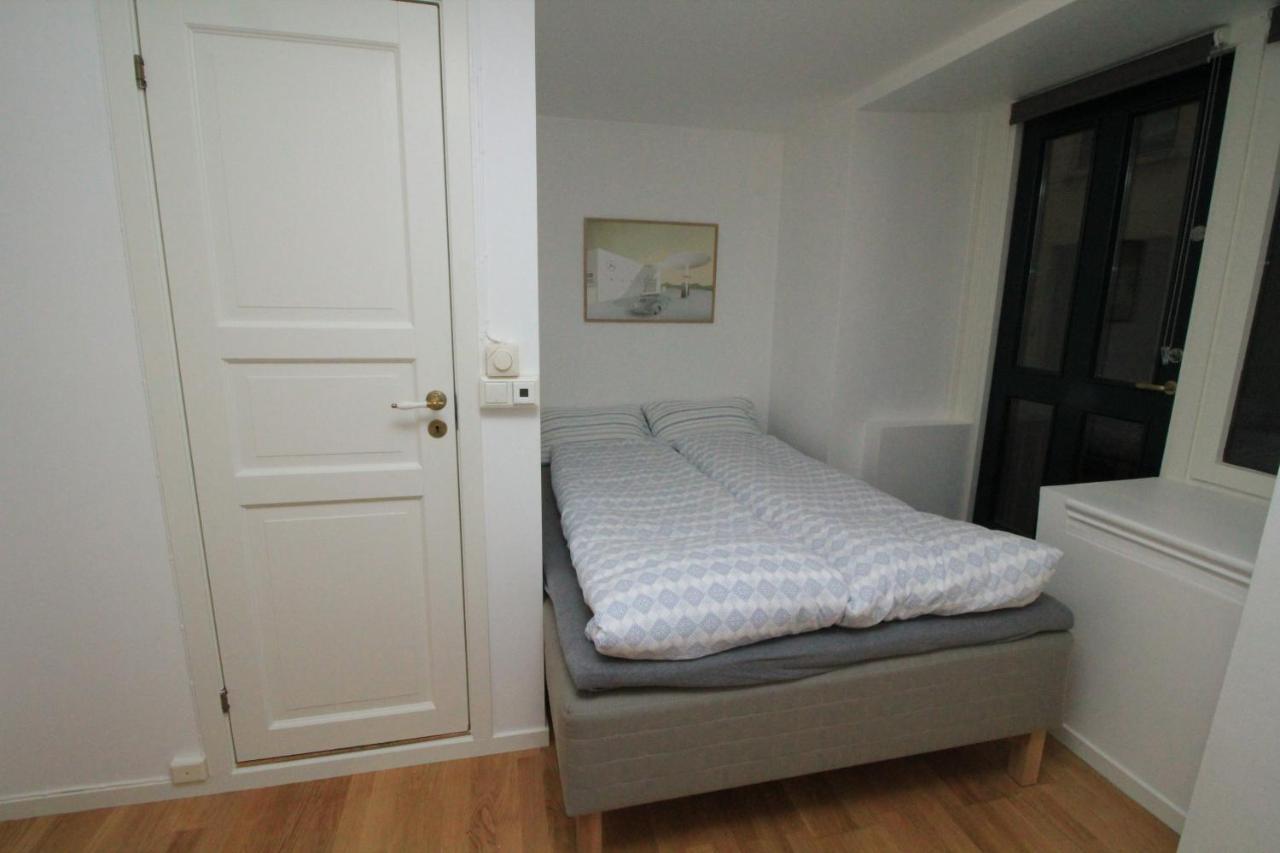 Nordic Host - City Center 2 Bed / 2 Bath - Skippergata - 3 Minutes From Station Oslo Bagian luar foto